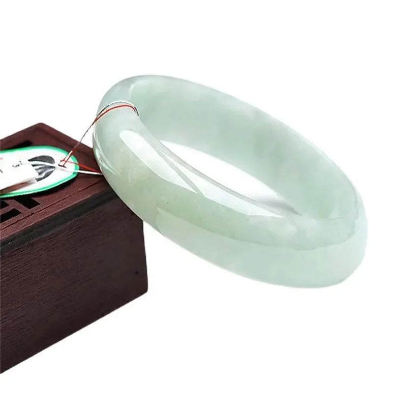 Charm-Heilschmuck, klassisches, vielseitiges chinesisches stimmungsvolles Jadestein-Armband, Jade-Armband, geeignet für Freundin, Mutter, Geschenk