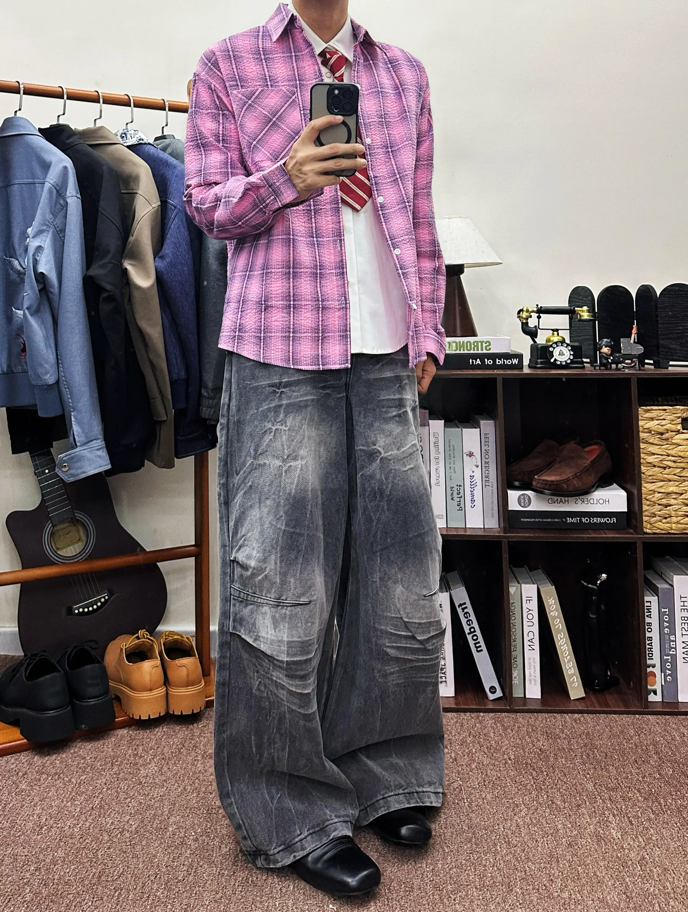 

Retro American Baggy Street Crack Gradual Washed Vintage Jeans Men Straight Loose Wide Leg Pants Durable Straight Cut