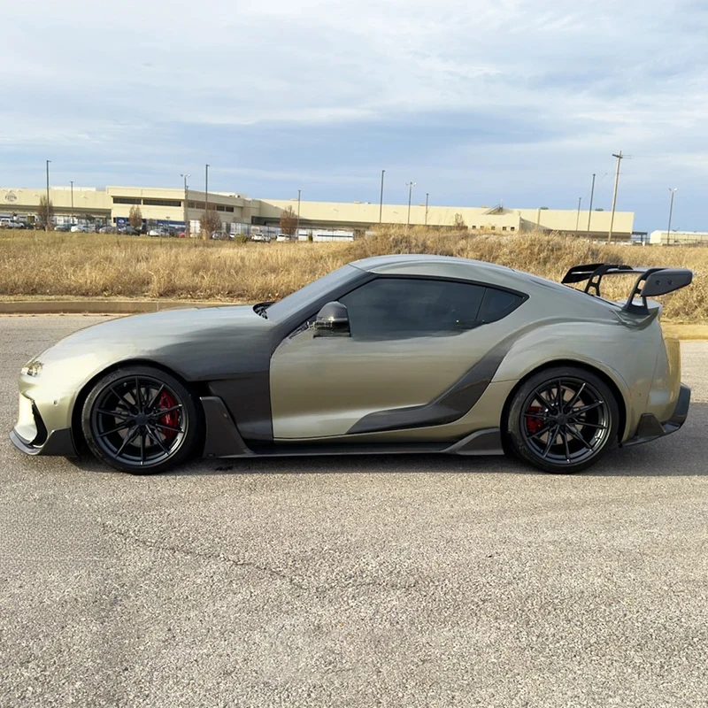

Real Carbon Fiber V2 Style Side Skirts & Fenders Auto Body Kit