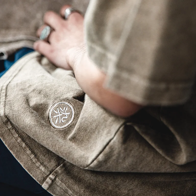 Maden خمر الباتيك المتعثرة قصيرة الأكمام تي شيرت الرجال الصيف غسلها القطن فضفاضة تناسب طاقم الرقبة المحملة عادية التطريز القمم