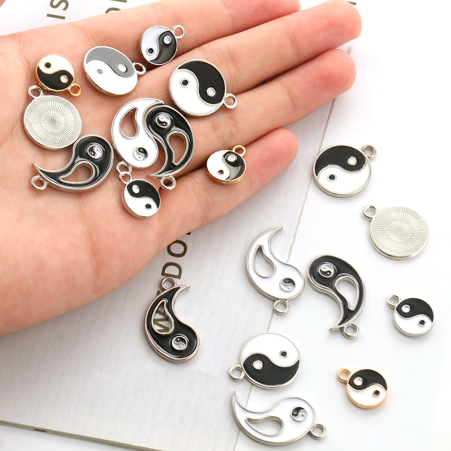 10pcs 22x18mm Enamel Kongfu Tai Chi Charms Pendants For DIY Yin and Yang Charms Bracelets Necklace  Earrings Jewelry Making