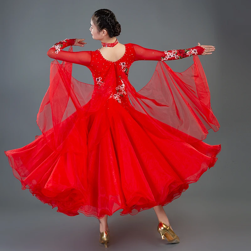 Fashion Advanced New Modern Dance Diamonds Swing Dress Performance Clothing National Standard Dance Competition Dress Waltz
