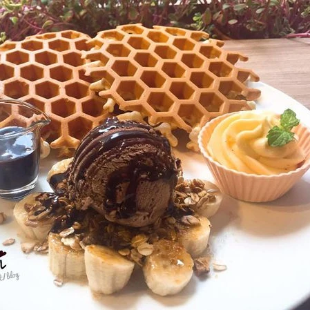 Baking Equipment Honeycomb Waffle Machine With Factory Price