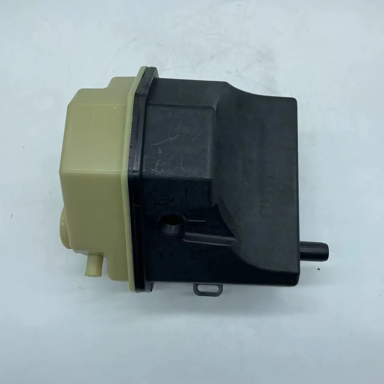 XTY Replacement Parts  Refrigerated Truck Parts Tank Coolant 13-1057 for Carrier Transicold for Thermo King Parts view 2