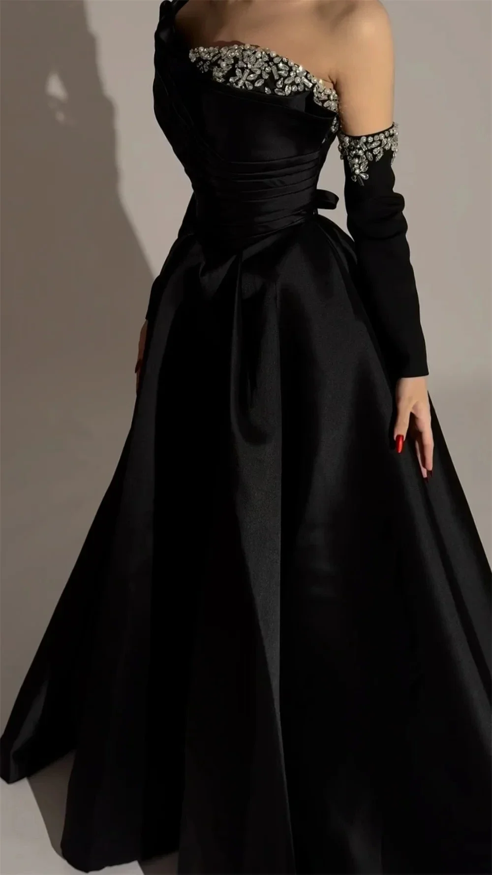 Personalizado preto cetim vestidos de noite pedra vestido de gala feminino elegante vestidos de festa robe de soiree um ombro vestido de baile