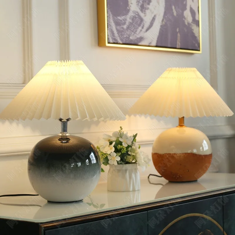Japanese-style Wabi Sabi Table Lamp Pleated Fabric Lampshade Living Room Bedroom Bedside Study Office Designer Retro Desk Lights