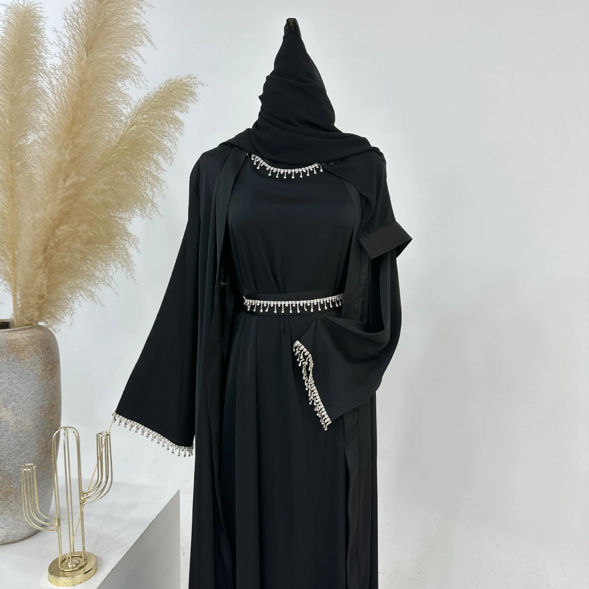 Latest diamond beading Kimono Muslim Robe abaya syari female full length Tassel Muslim abaya Worship Service abayas Sets