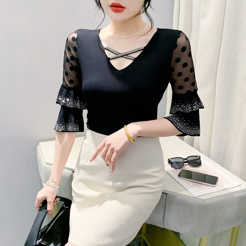 

Black Summer Korean Style T-Shirt Chic Sexy V-Neck Patchwork Shiny Diamonds Women Tops Three Quarter Sleeve Tees 2024 New 44185