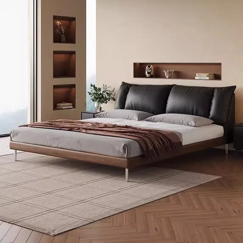 Black medieval style candy leather bed retro master bedroom high-end atmospheric solid wood double bed
