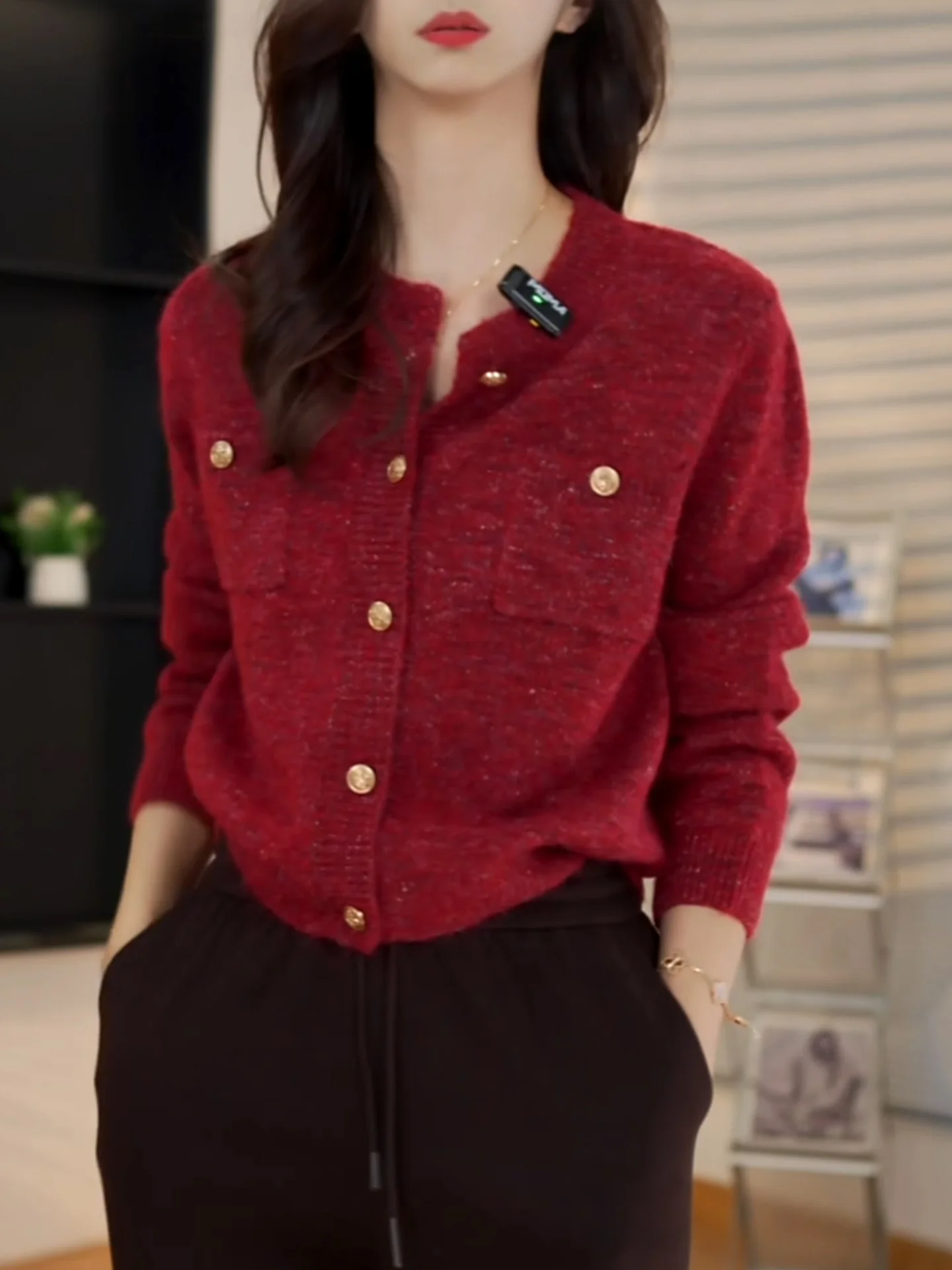 

Красный вязаный кардиган женский, модный, стройнящий, универсальный топ, большие размеры, осень-зима, новинка, свободный крой в корейском стиле, каме