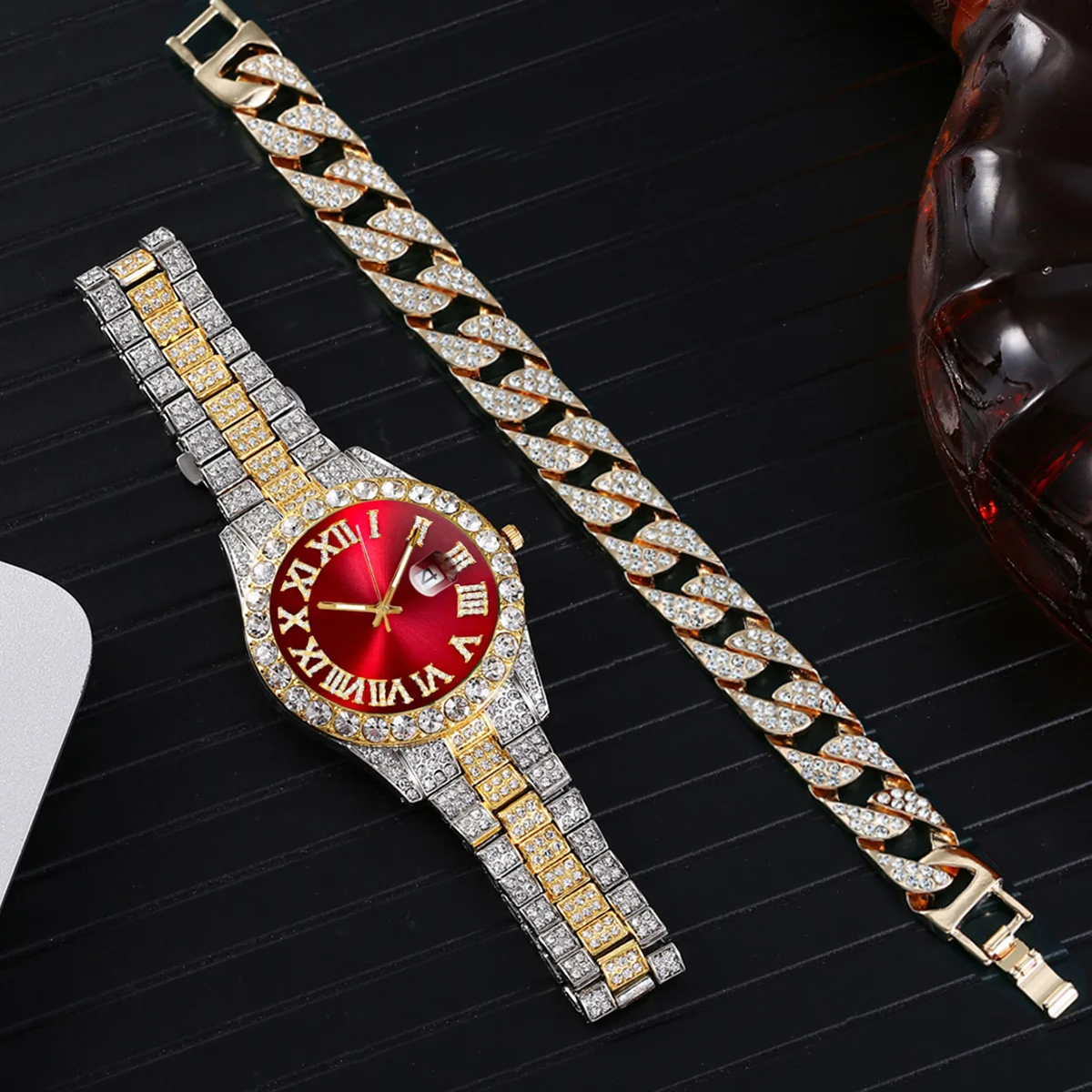 Fashion Diamond Men Women Watches Gold Watch Ladies Wrist Watch Luxury Rhinestone Unisex Bracelet Watches Female Clock Relogio