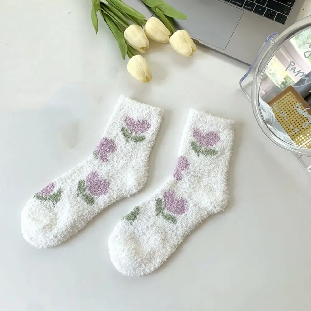 Sweet Thickened Coral Fleece Socks Flower Strawberry Winter Floor Plush Socks Sleeping Hosiery Warm Socks Women For Girls