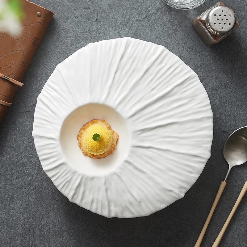 Ceramic commercial hotel tableware plate, vegetable plate, creative relief dessert plate, good-looking light luxury fruit salad
