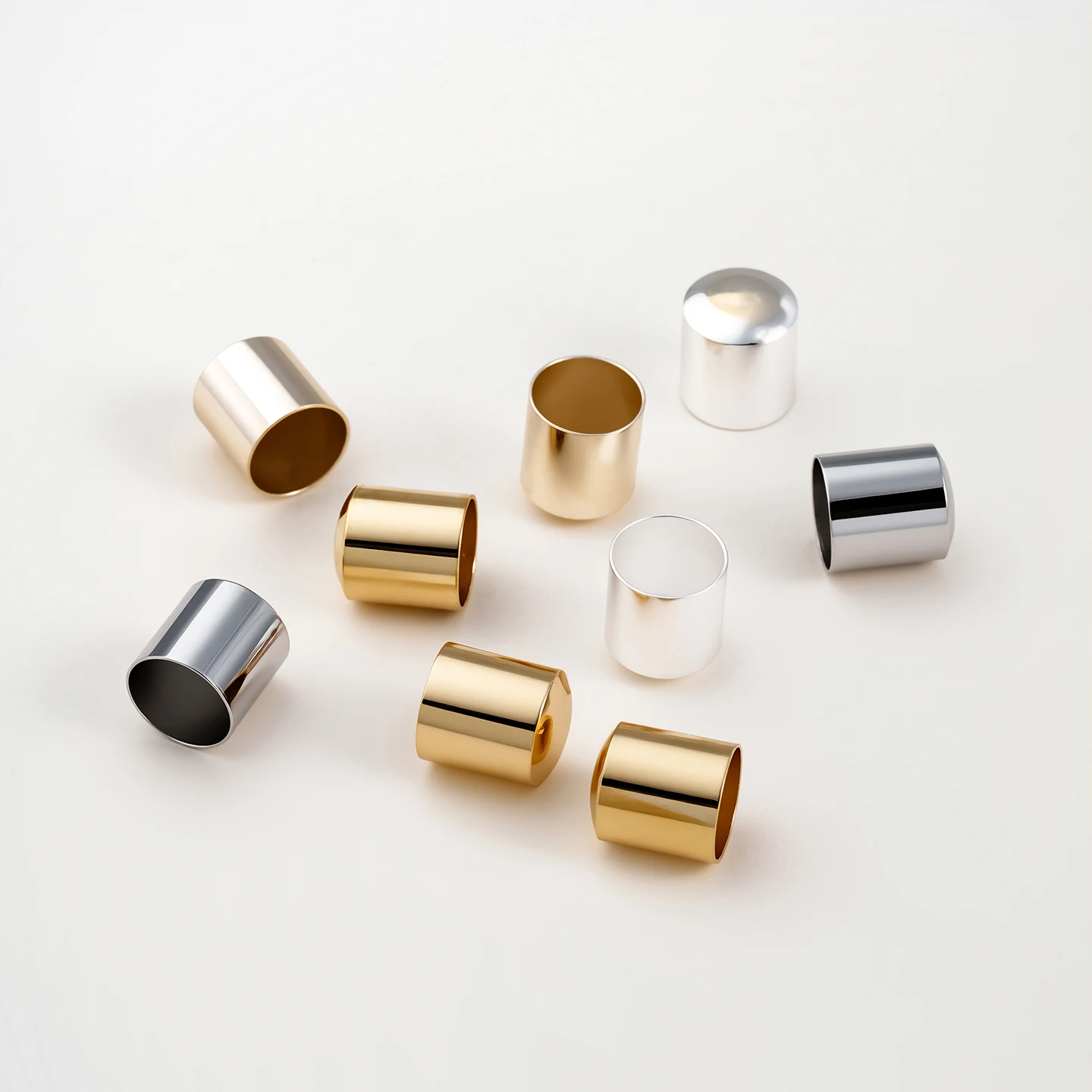 5 piezas de tapas para borlas chapadas en oro de 14/18K, cuentas de crimpado para cordones de cuero, tapas de cierre para pulseras, para fabricación de joyas DIY