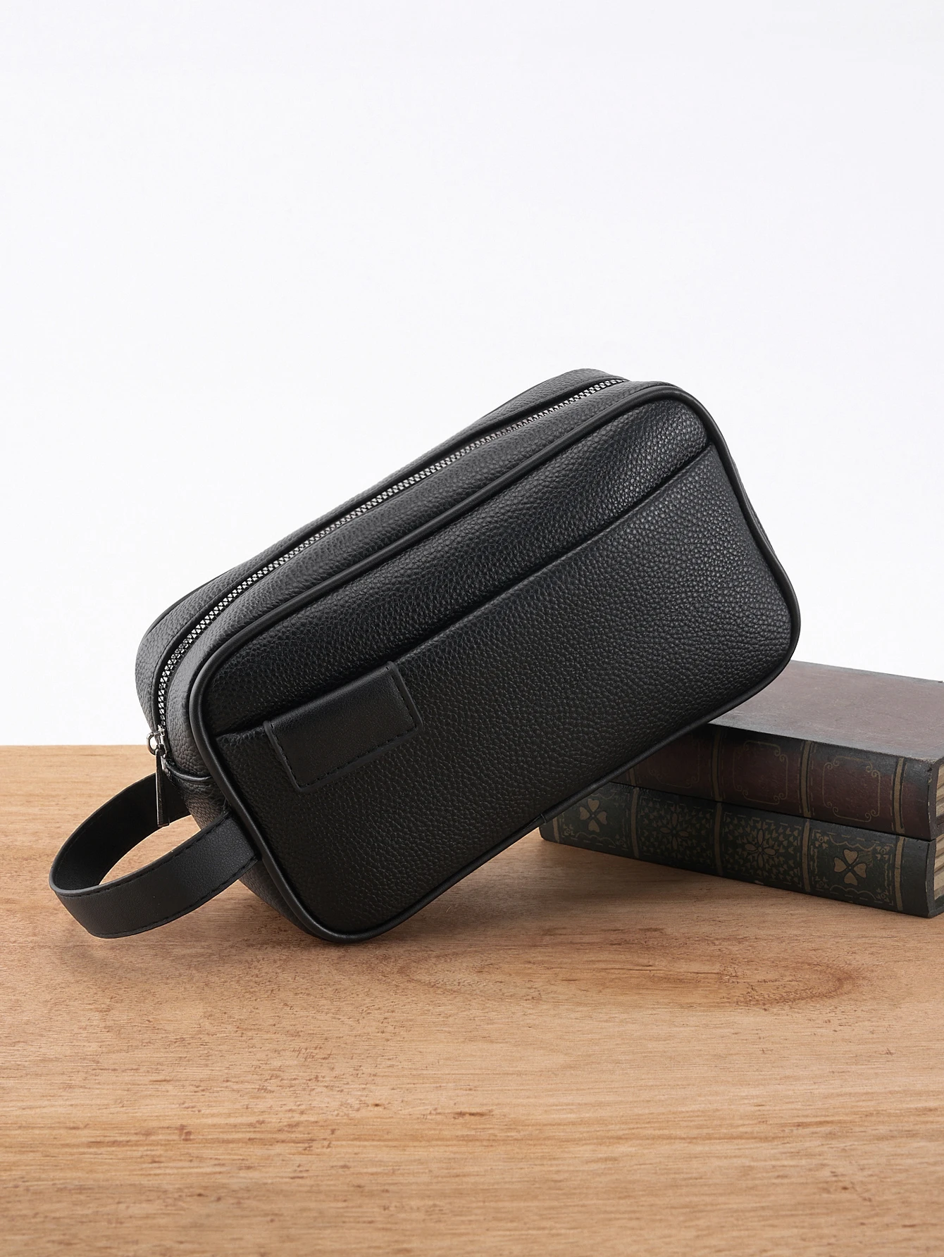 Herren-Handtragetasche aus PU-Leder – leichtes strukturiertes Design mit abnehmbarem Handschlaufe, Taschen-Organizer mit Reißverschluss, passend für Essentia – Detail 1