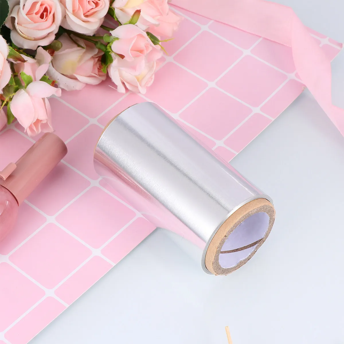 

8Cm Premium Hairdressing Perm Foil Disposable Tinting Tinfoil for Quick Heat Retention Salon Home Use Silver Foil Sheet