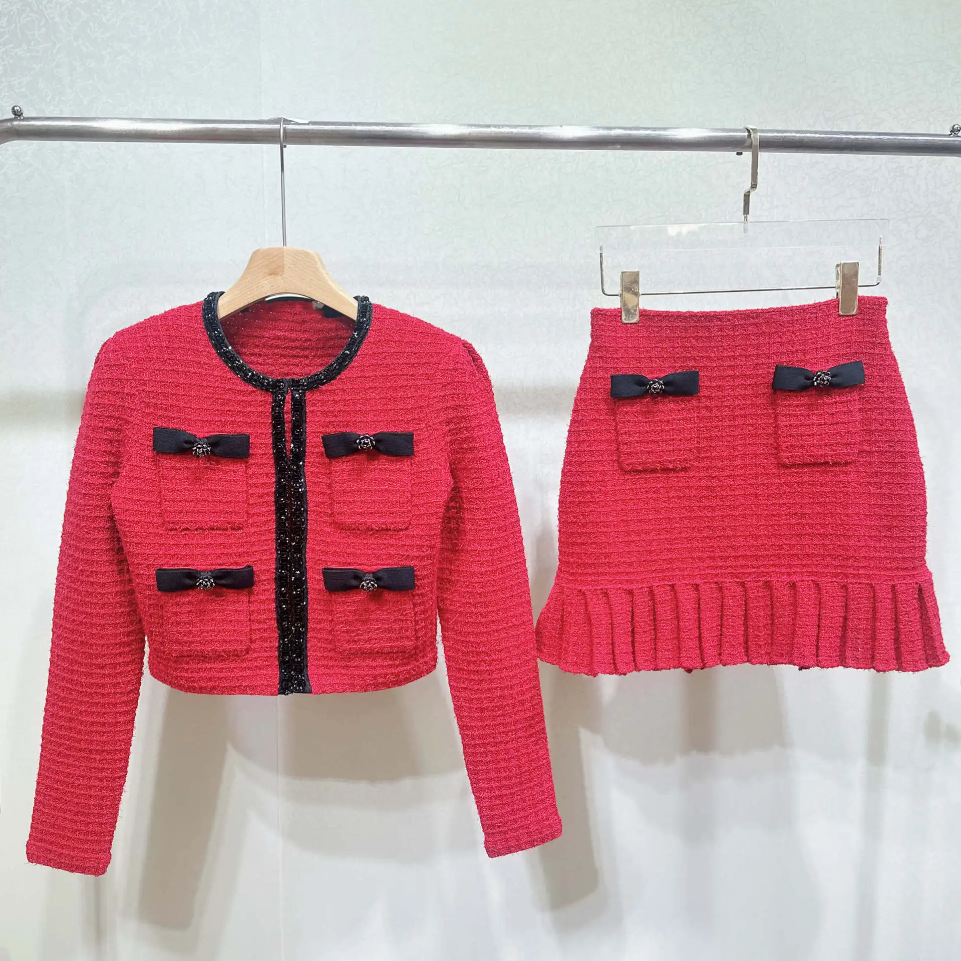 

Women Red Knitted Set O-Neck Long Sleeve Cardigan or Ruffles Spliced High Waist A-Line Mini Skirt