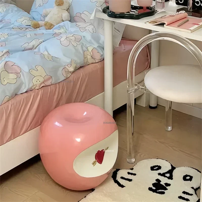 Creative Apple Shape Shoe Changing Stool Bedroom Dressing Table Makeup Stool Home Decorative Ornaments Small Sofa Sider Tables