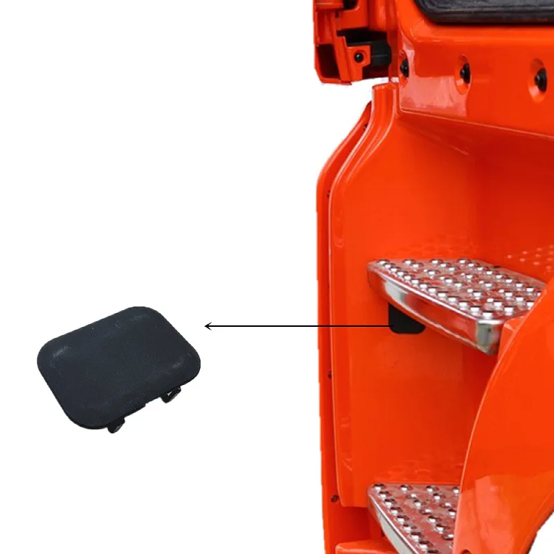 

Front Fender Cover 810W61510-0469 Used For SIONTRUK SITRAK C7H T7 Pedal Black Plastic Cover