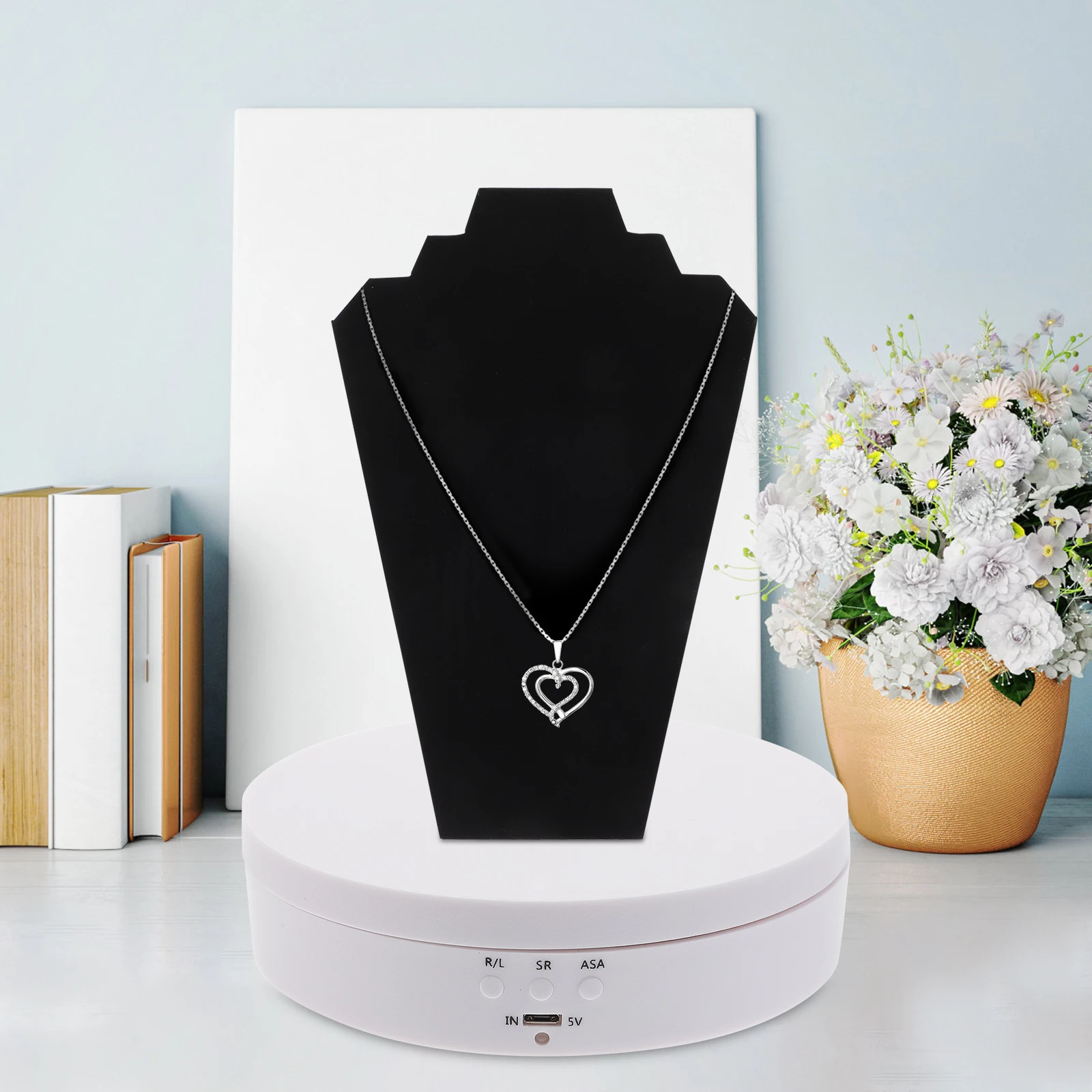 

Electric Rotating Display Stand Small Size 3KG Max Load ABS Material Stable Operation Jewelry Holder Turntable Display Stand 360