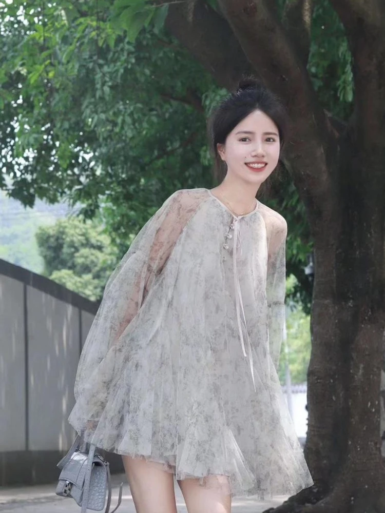 ชุดเดรสสีม่วงสไตล์จีนแบบโปร่งใสหลวมคอกลมแขนยาวมินิเดรสต้นฤดูใบไม้ร่วงชุดเดรสสไตล์นางฟ้าที่ไม่ซ้ำใคร