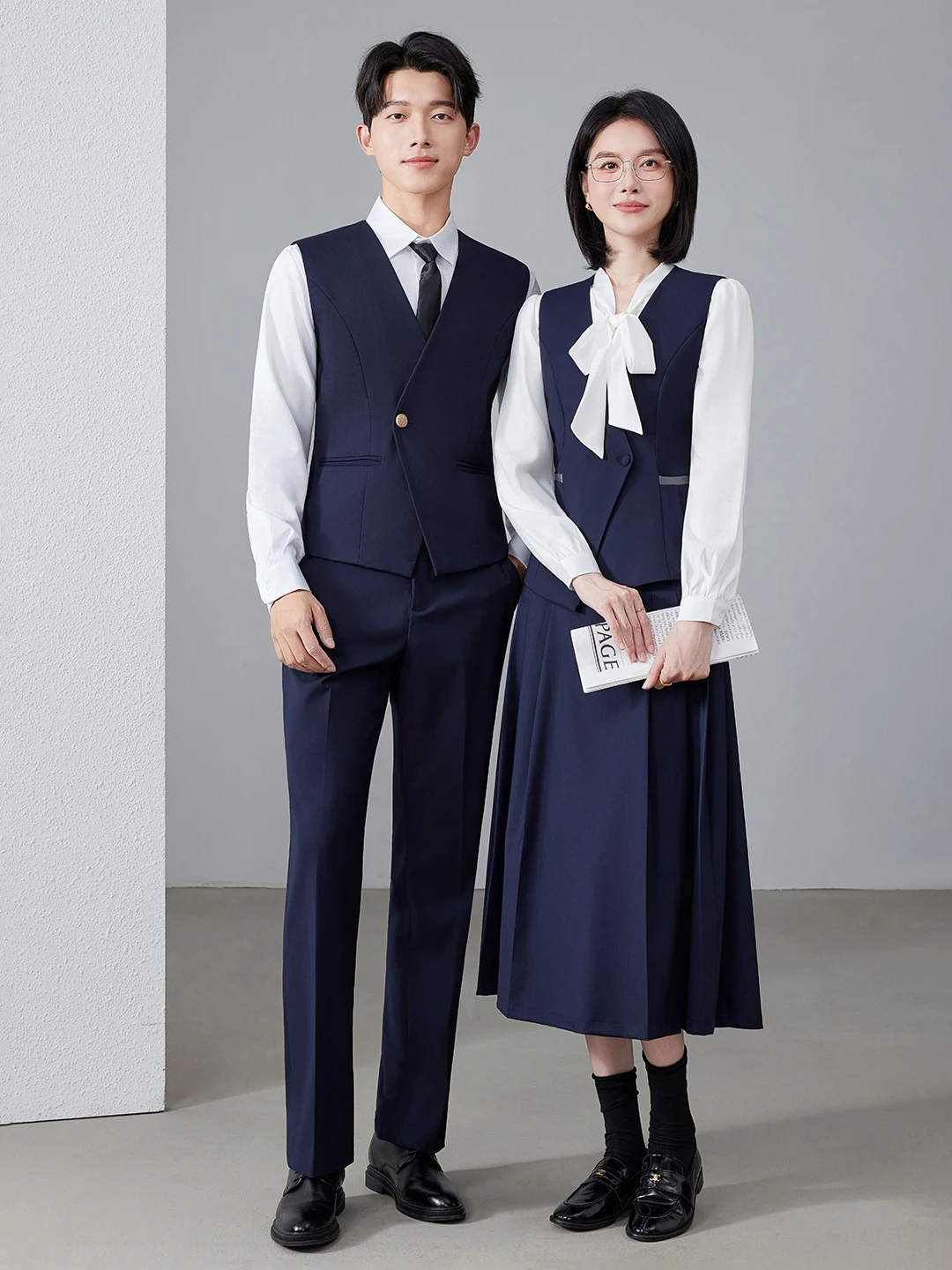 Professional Work Uniform Vest Set for Men And Women Hotel Real Estate Property 4S Store Manager Receptionist Welcome Dress Code