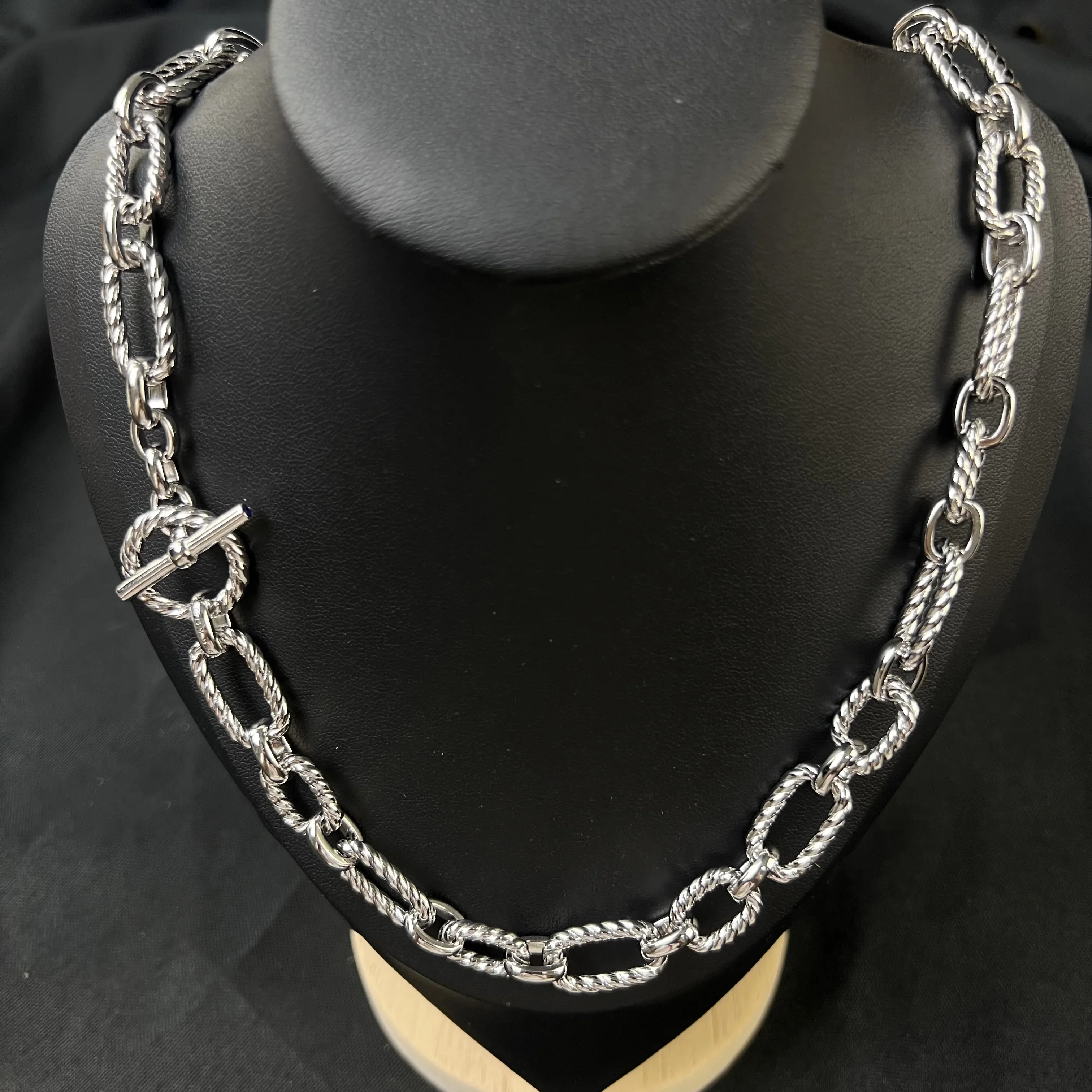 S925 فضة 2025 نمط جديد الياقوت OT مشبك قلادة موضة محايدة الاتجاه الرجعية شخصية فاخرة مجوهرات هدية #6