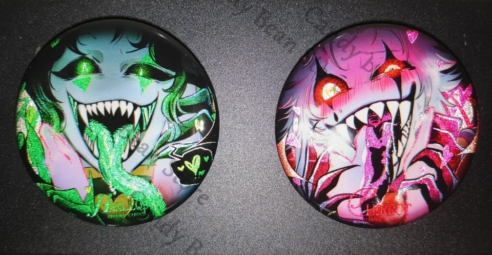 

Anime ‌The Freak Circus Pierrot Harlequin Cosplay Double Flash Badge Emblem Cartoon Tinplate Brooch Breastpin Pendant Adorn Gift