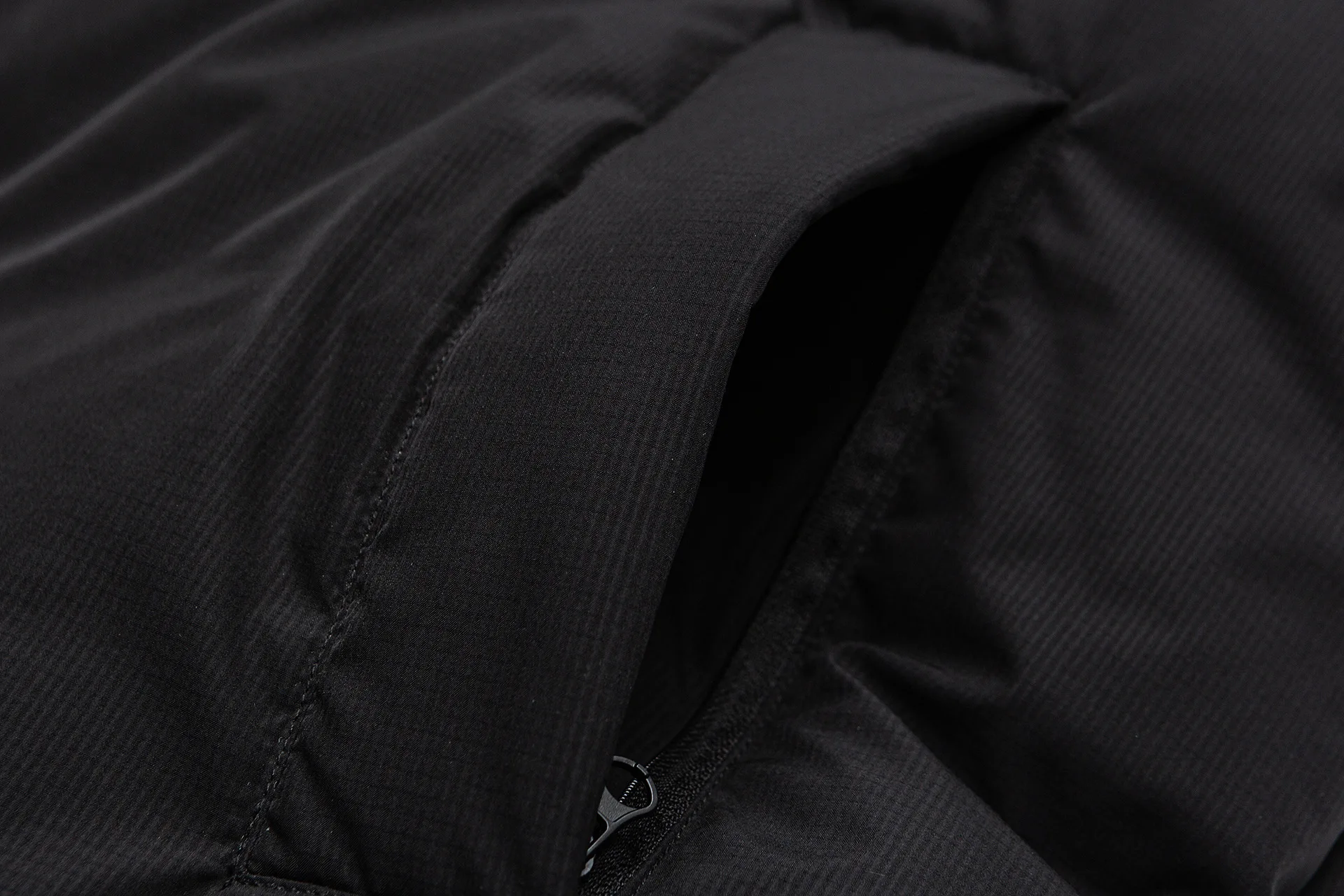 Winter Puff Fluffy Drawstring Hooded Down Jacket Women White Duck Down Short Parker Outwear Female Waterproof Zipper Down Jacket