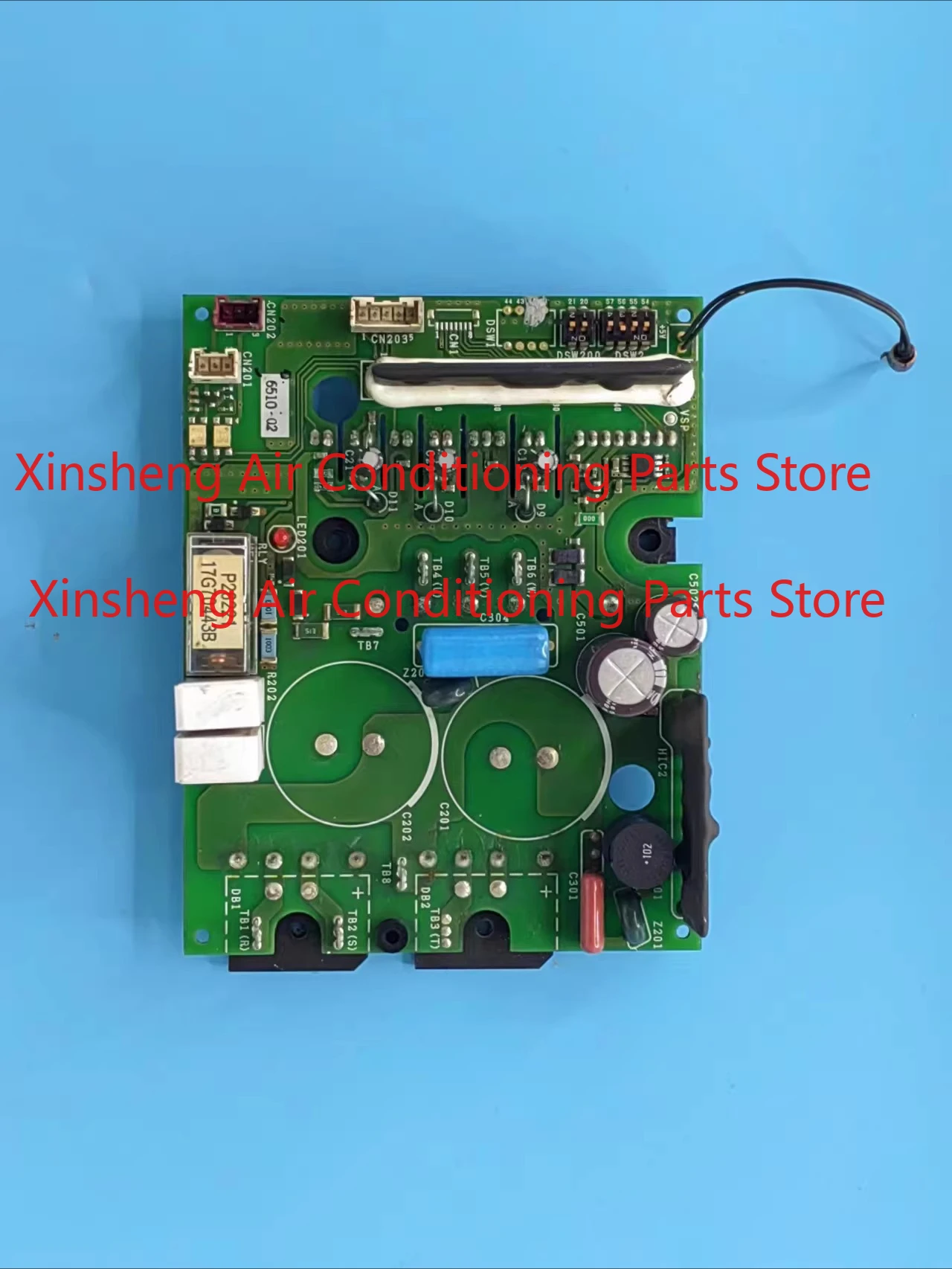 

Suitable for Hitachi central air conditioner accessories P26221 fan module 17G70443B multi-line fan frequency conversion board