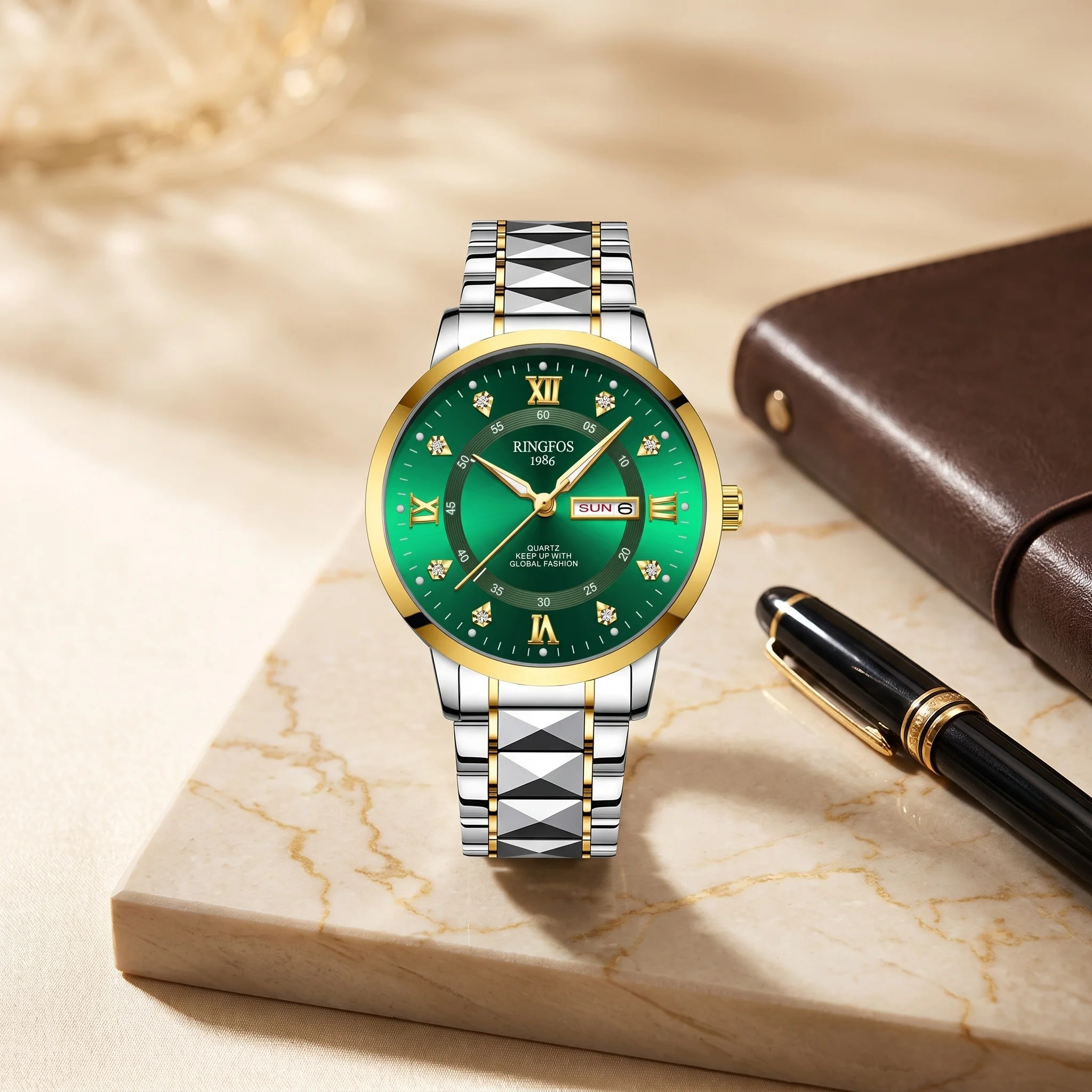 Men's quartz watch with a two- - Luxury Watch Green Dial recension och pris
