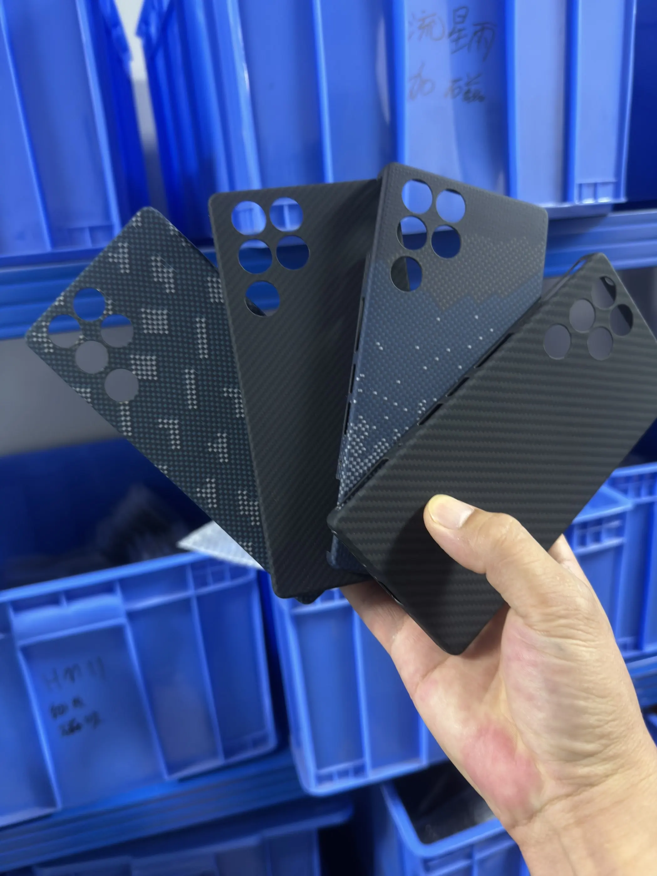 

Applicable to Redmi 11 Pro Kevlar phone case, aramid fiber, carbon fiber, magnetic protective cover"