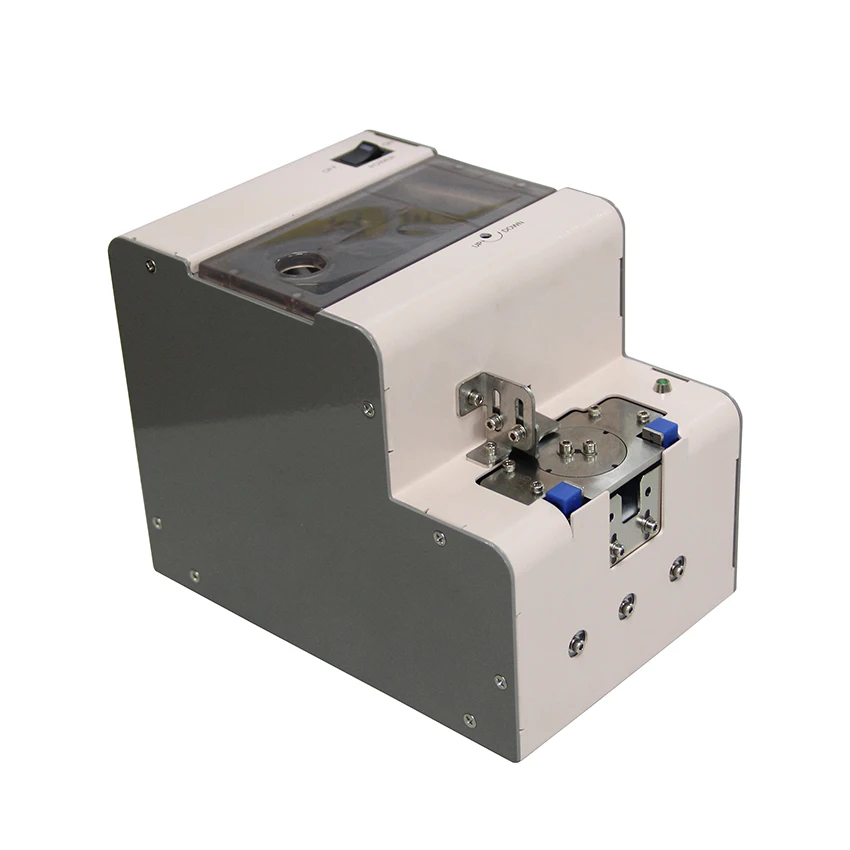 Automatic arranging locking screw machine