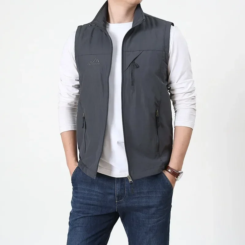 Vest Luxury Men's Clothing Denim Best Sleeveless Jacket Leather Hunting Vests Camping Fishing Motorcyclist Large Size Tactical