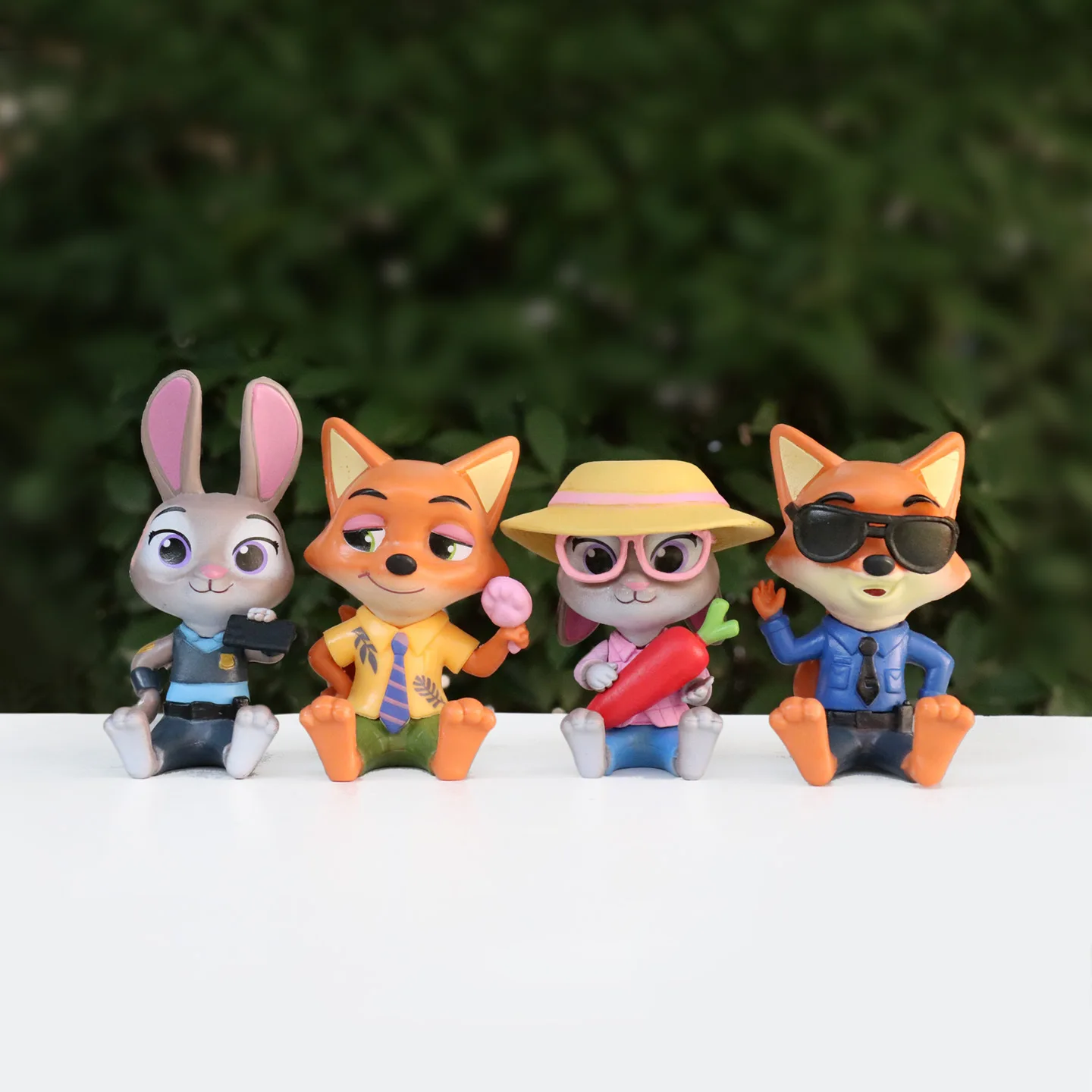 Adorabile animale pazzo coniglietto tigre volpe garage kit creativo desktop ornamenti per auto action figure giocattoli da collezione fatti a mano