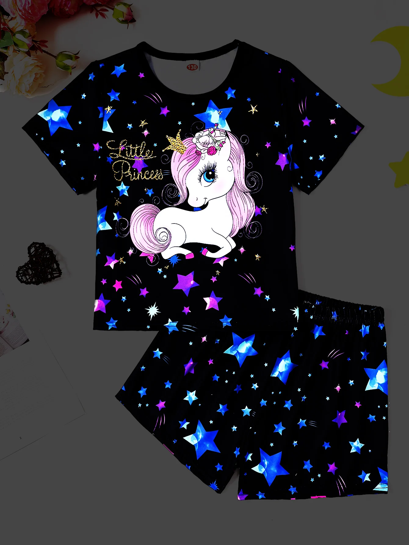 [Flame-Retardant Version] (Uv Exposure) 2-Piece Set of Cute Glowing Unicorn Star-Patterned Short T-Shirt & Shorts Pajama Set for Girls, Comfortable Skin-Friendly Style Princess Pajamas, Suitable as Comfortable Home Wear for Girls