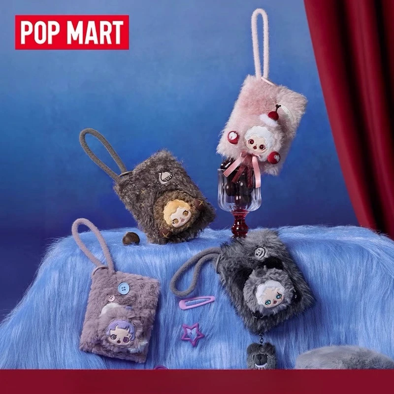 

Аутентичная POPMART SKULLPANDA без снаряжения, театральная серия, плюшевая мини-сумка, глухая коробка, периферийные подарки, сюрприз, рождественская загадочная коробка, игрушки