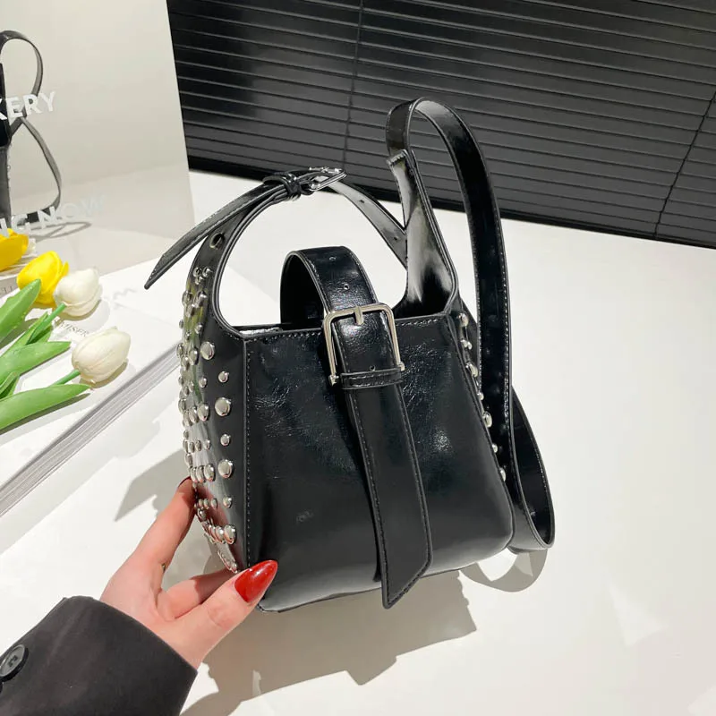 

Hot Selling Fashion Locomotive Rivet Underarm Bucket Bag Versatile Shoulder Crossbody Bag Spice Girl Style Handbag Women's Bag