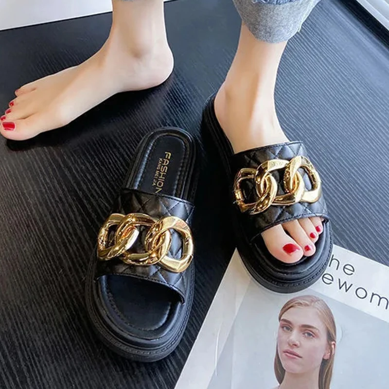 Luxury Summer Slippers Women Flat Outdoor Trend Beach Sandals Female Flip Flops Brand Design Slides Shoes Woman 2024