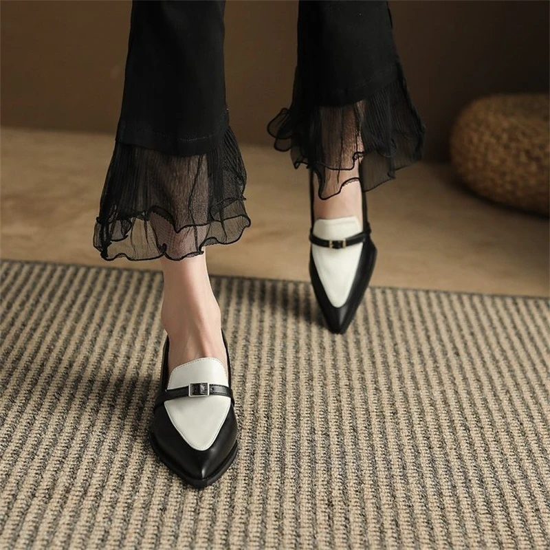 New Summer Style Fashionable Comfortable Wear-resistant Belt Buckle Thick Heel Medium Pointed Matching Women\'s Single Shoes