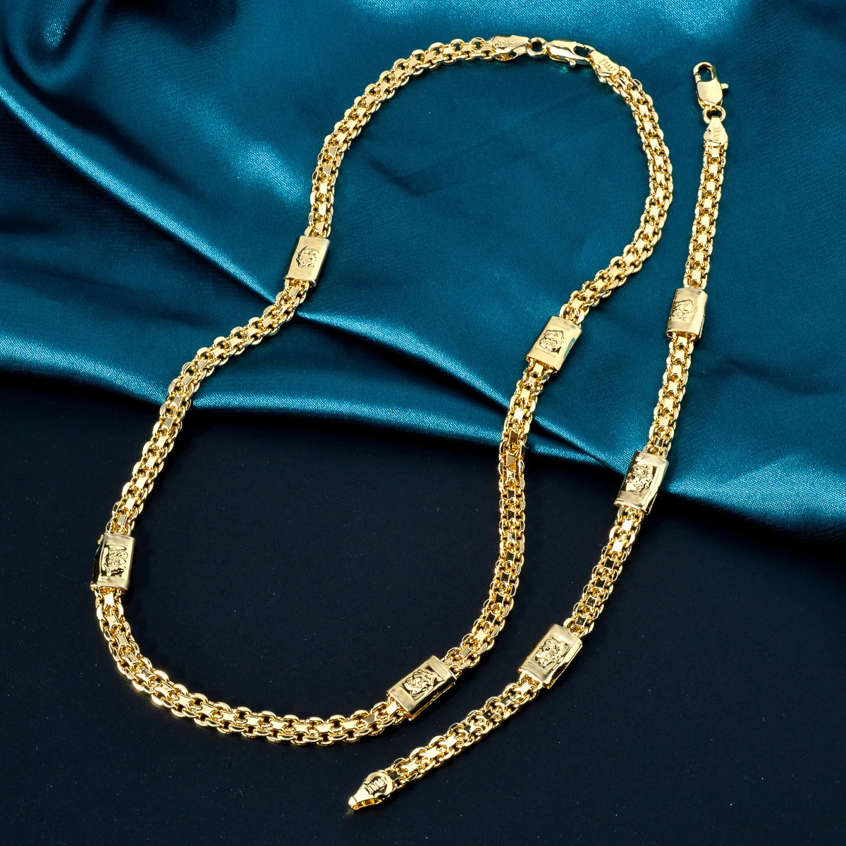 Women's 18K Gold Plated Copper Necklace & Bracelet Set
