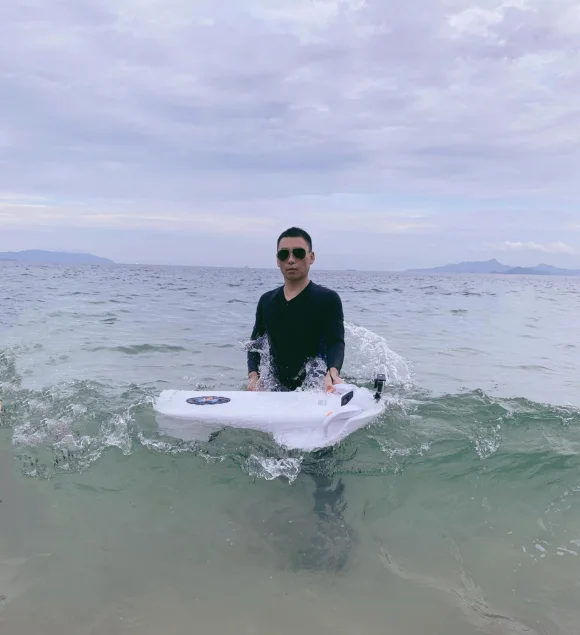 

Electric Body Surfboard Child Swimming Surfboard Boat Engine Propeller Smart Motorized Surfboard