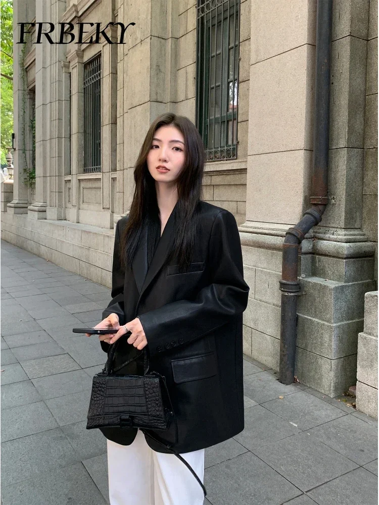 Autumn New PU Leather Jacket Black Suit Loose Fashion Faux Leather Jacket Long Sleeve Tops Formal Blazers Slim Fit Flap Pockets