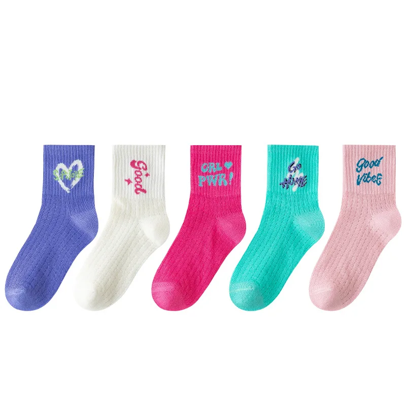 5 Pairs of Children\'s Fashion Cute Letters for Boys and Girls Comfortable Soft Breathable Spring and Summer Mid-tube Socks