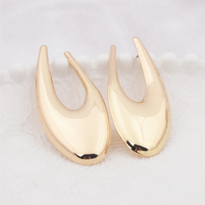 Big Exaggerated Women\'s Hanging Earrings Hollow U Shape Hyperbole Dangle Earrings Gold Color Metal Drop Earrings Fashion Jewelry