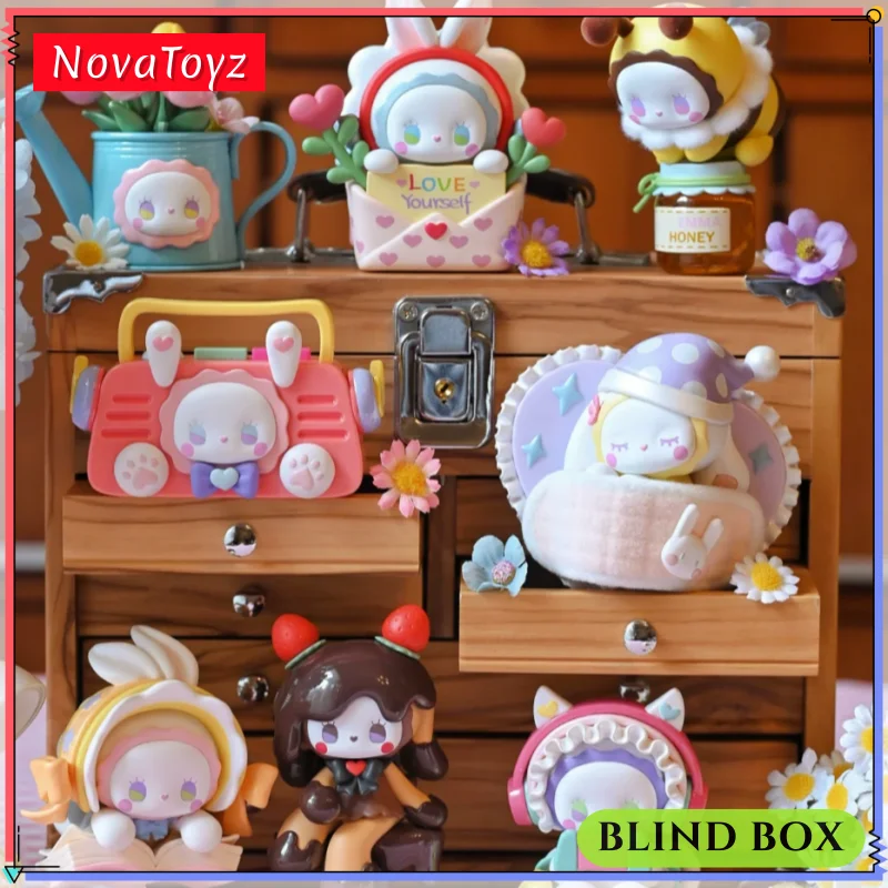 

Эмма Секретная лесная маскарадная серия, натуральная слепая коробка, загадочная коробка Caja Ciega, милая кавайная фигурка, украшение для рабочего стола, подарок для девочек