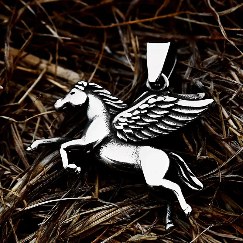 BEIER 2022 Stainless Steel War Horse Rainbow Horse Necklace Pendant Chain Necklace Men Jewelry LLBP8-107P