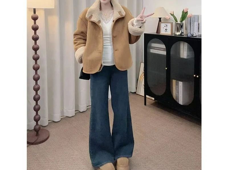 

2025 Winter New Yellow Lamb Coat Short Thickened Two Sided Fur Integrated Casual Fashion Versatile Coat