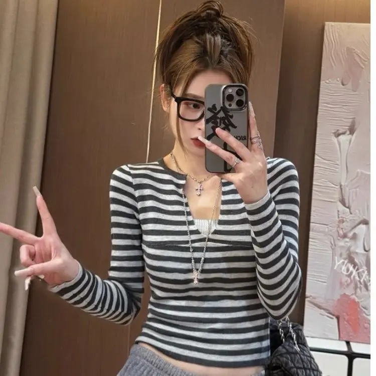 

Spring Cross-Border ort Knitted Sweater V-Ne Long Sve Fake Two-Piece Design Women's Faion Comfortable Breathable