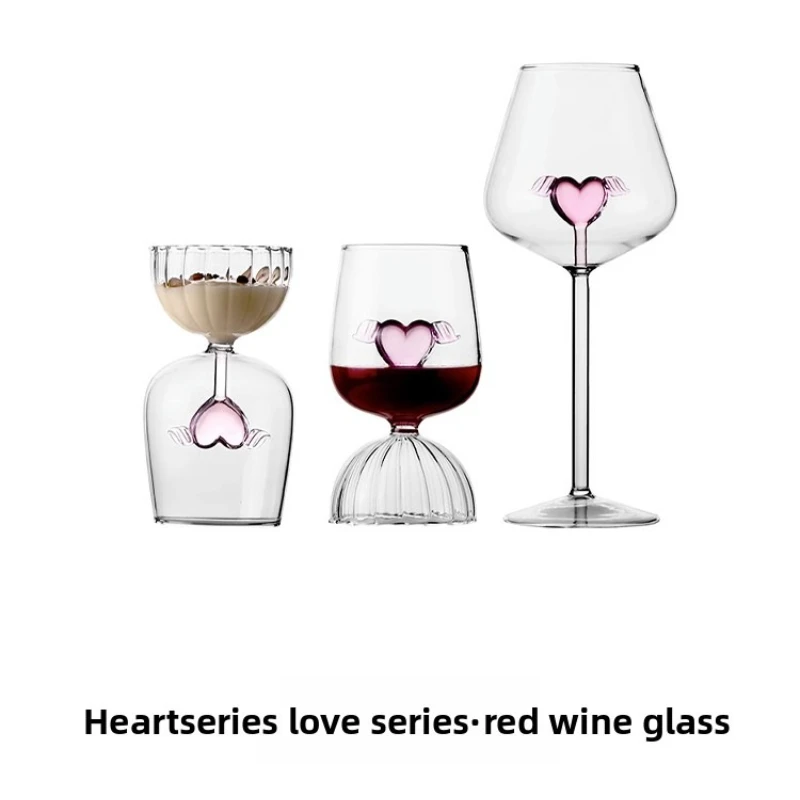 

Heart-Shaped Striped Red Wine Glass, High-Quality Glass Wine Cup, Elegant Gift for Housewarming, Refreshing Glass Modern Homes